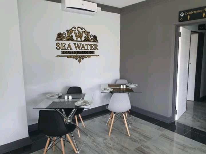 Sea Water Boutique Lodge In Mankweng Unit G ポロクワネ エクステリア 写真